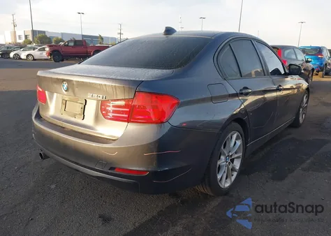 2014 BMW 320I z USA, uszkodzony, nr VIN WBA3B1C51EP678577